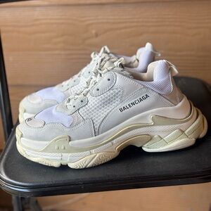 authentic balenciaga tripe s sneakers